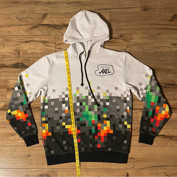 Cirque Du Soleil Sweatshirt Hoodie Axel Worlds Away - Picture 3 of 3